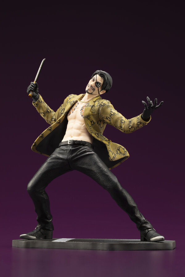 PV222_Goro_Majima_0425_05.jpg